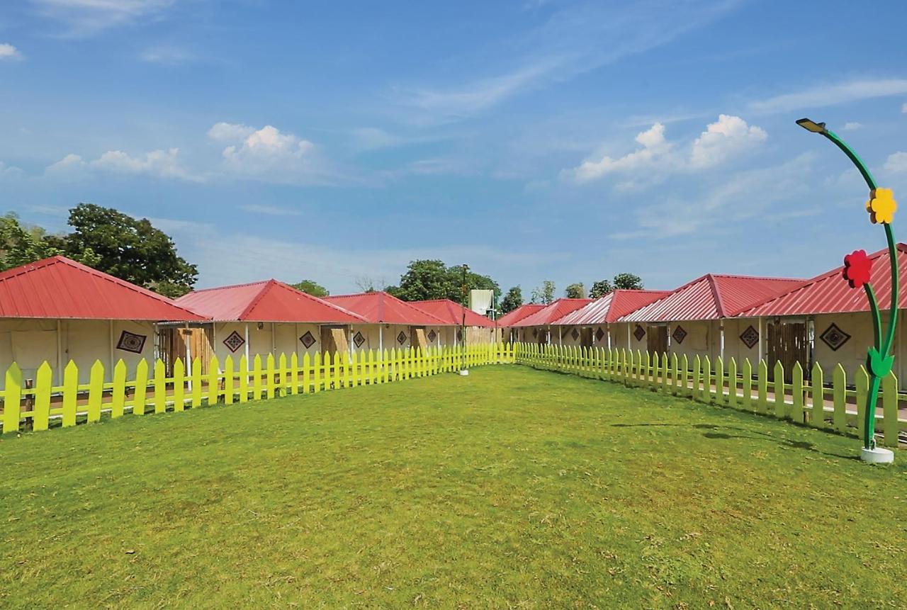 Praveg Tent City Narmada, Statue Of Unity Kevadia Zewnętrze zdjęcie