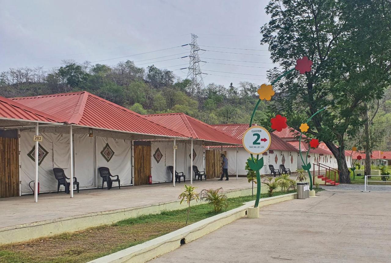 Praveg Tent City Narmada, Statue Of Unity Kevadia Zewnętrze zdjęcie