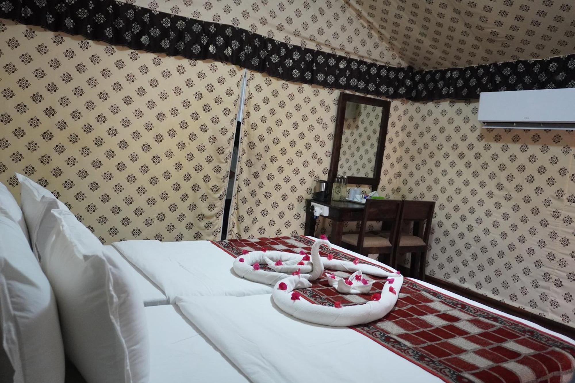 Praveg Tent City Narmada, Statue Of Unity Kevadia Zewnętrze zdjęcie